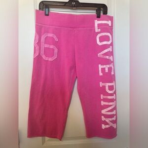 VS PINK Cropped Pink Capris Pants - Medium
